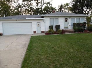 5420 Fairtree Rd, Bedford Heights, OH 44146