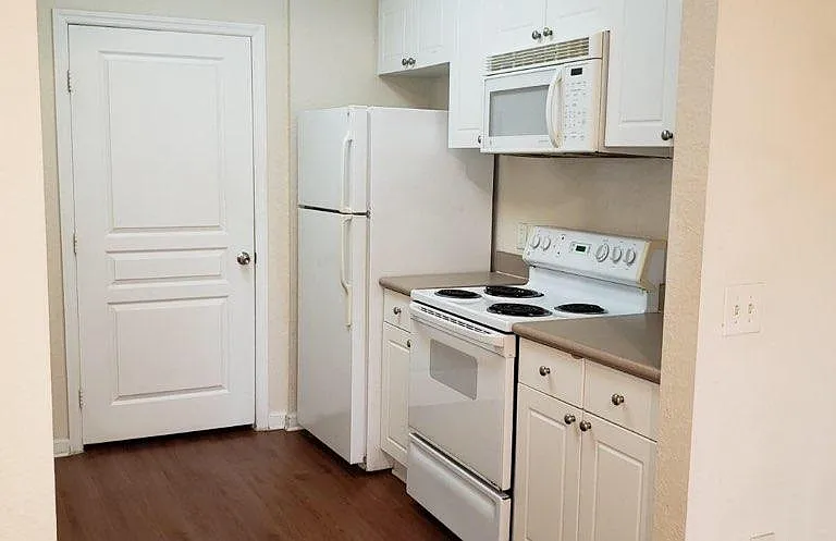 9415 Crescent Loop Cir #206 — Photo 15
