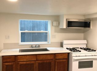 2712 S St, Sacramento, CA 95816
