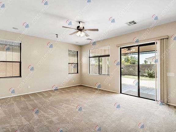 5th image of 1335 E Prickly Pear Dr