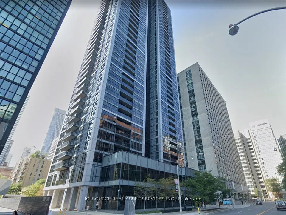 28 Ted Rogers Way #3906