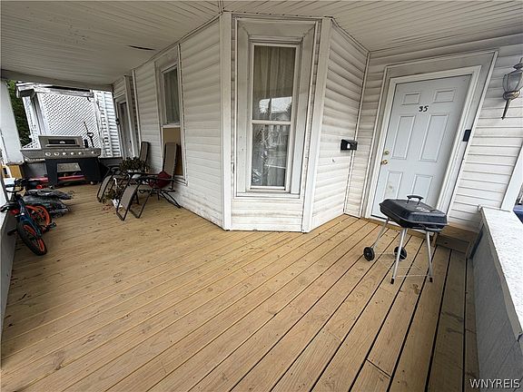3rd image of 35 Orchard St
