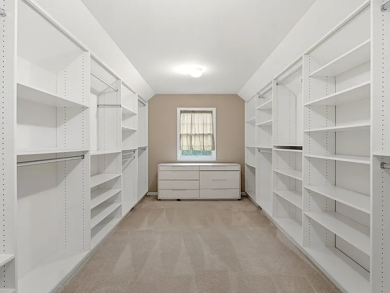 50738 Calvert Isle Dr — Photo 18