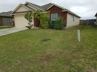 315 Windridge Dr N, Lockhart, TX 78644