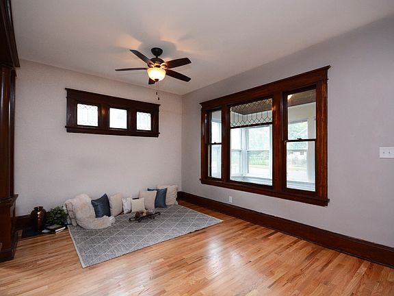 3rd image of 2314 Upton Ave N