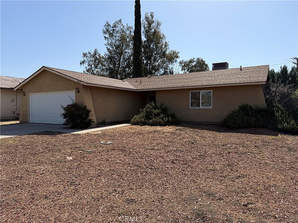 1st image of 1020 Amber Ln