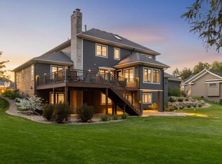 9674 Wedgewood Ct, Woodbury, MN 55125