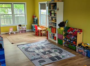 1131 Pheasant Trl, Carol Stream, IL 60188