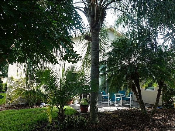 4th image of 106 Knoll Wood Dr