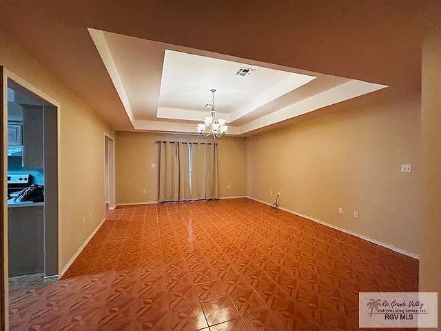 944 Alta Mesa Blvd — Photo 5