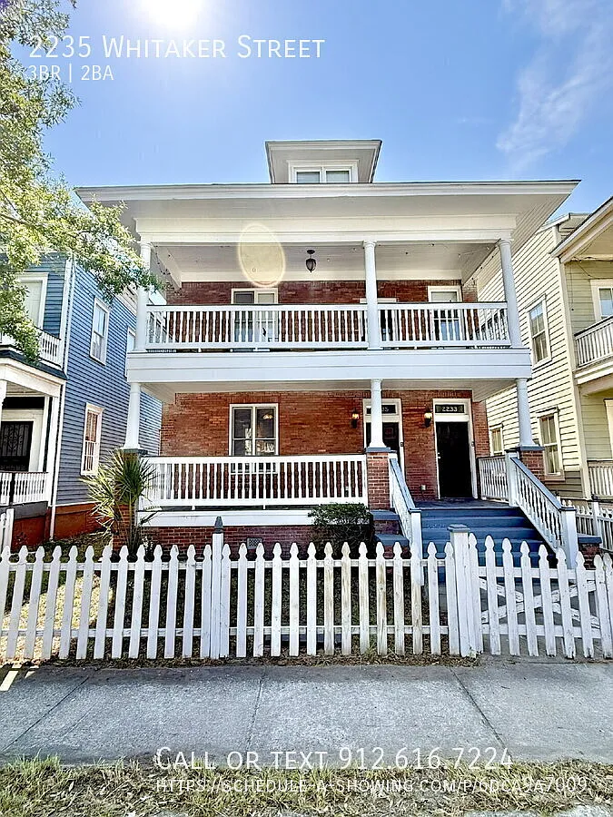 Spacious 3-Bedroom Duplex Steps from Savannah's Starland District — Photo 1