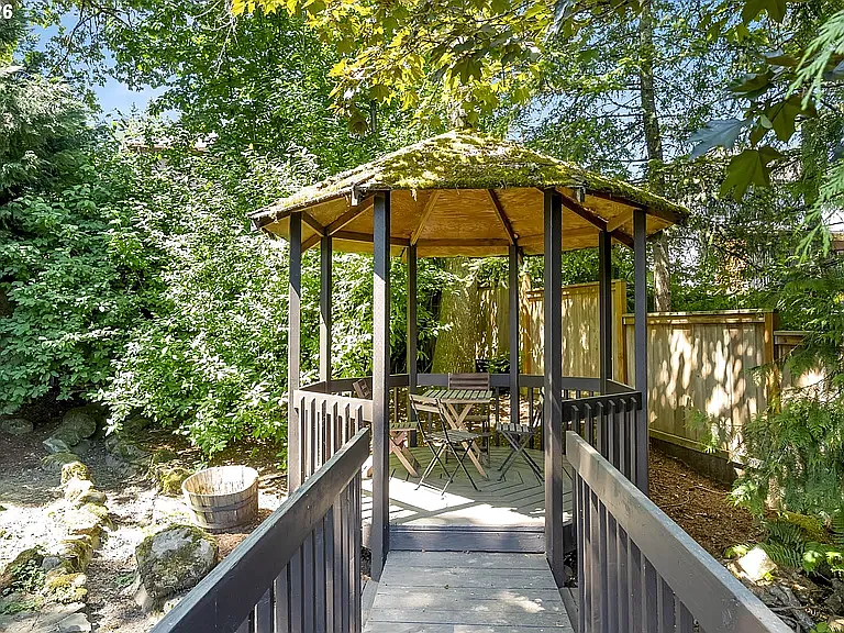 12801 SE 126th Ave — Photo 8
