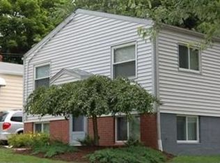 959 Morningview Ave, Akron, OH 44305