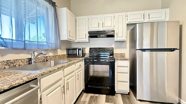 4808 W McRae Way — Photo 9