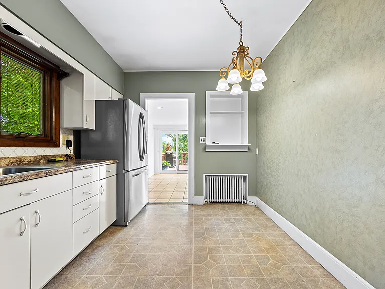 9 Hillside Ave #1 — Photo 13