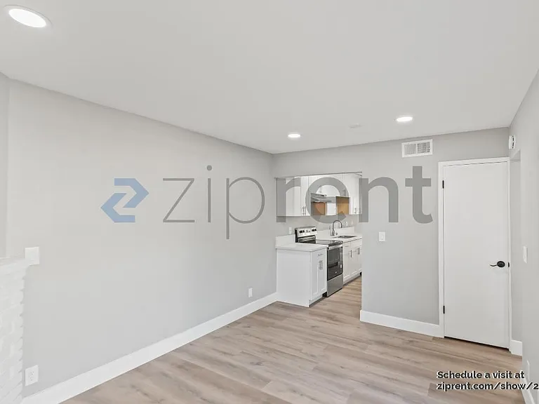 1804 Holland Dr — Photo 6