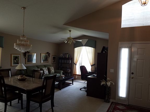 3rd image of 177 Thornbury Dr