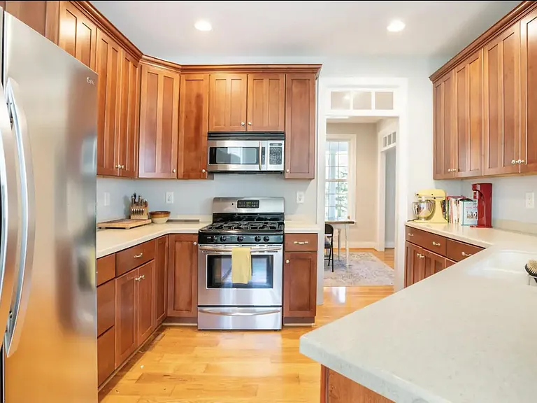 530 Winks Way — Photo 4