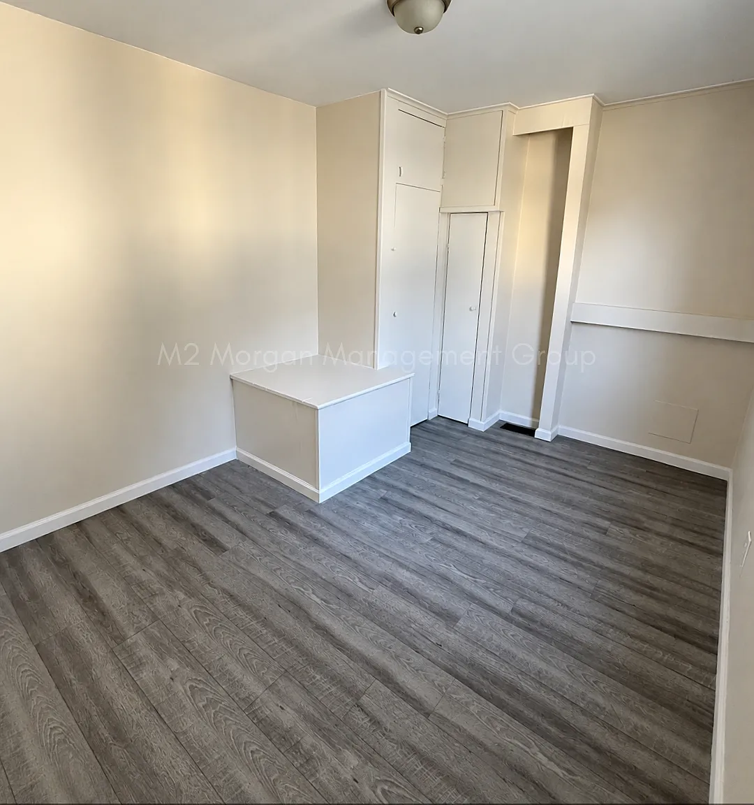 50-52 E 7th St - Apt 1 Lower — Photo 3