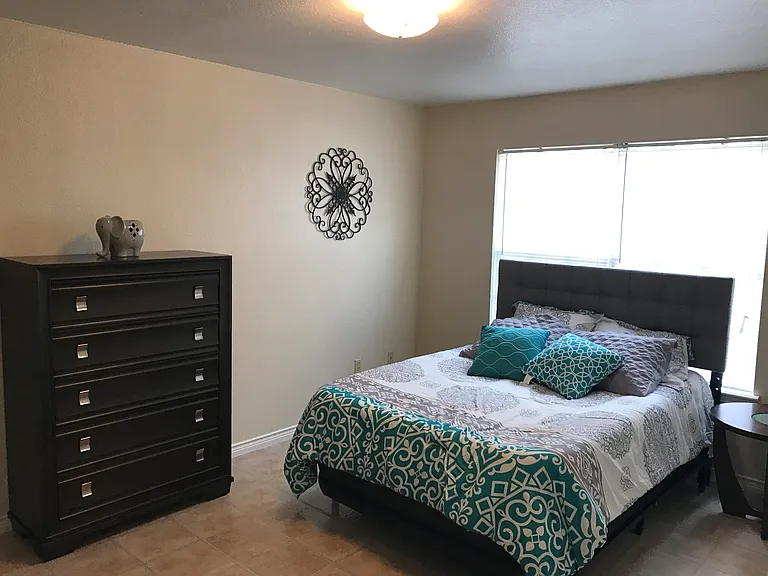 La Herencia Apartments — Photo 10