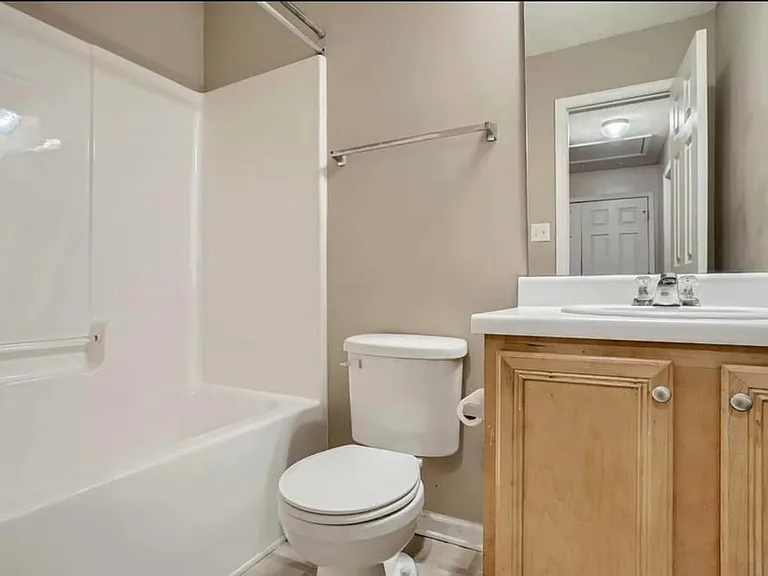 8573 Kaden Dr — Photo 7