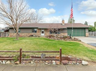 1810 Corona Ave, Medford, OR 97504