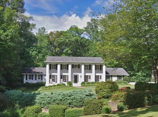 5560 Lake Island Dr, Sandy Springs, GA 30327