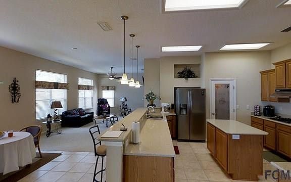 5th image of 26 E Bourne Ln