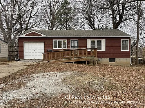 123 N Peck Dr Photo 1