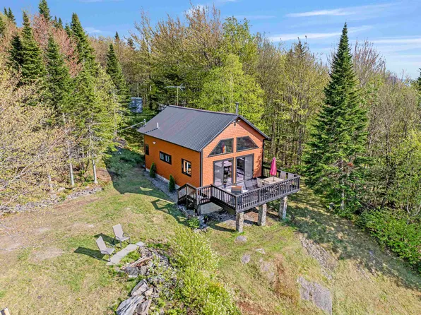 21 Mountain View Road, Stewartstown, NH 03576