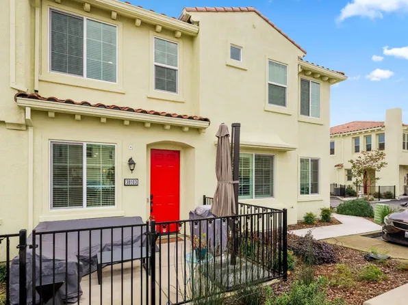 5301 E Commerce Way Unit 38103, Sacramento, CA 95835