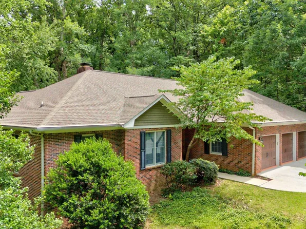 14 Flicker Dr, Greenville, SC 29609