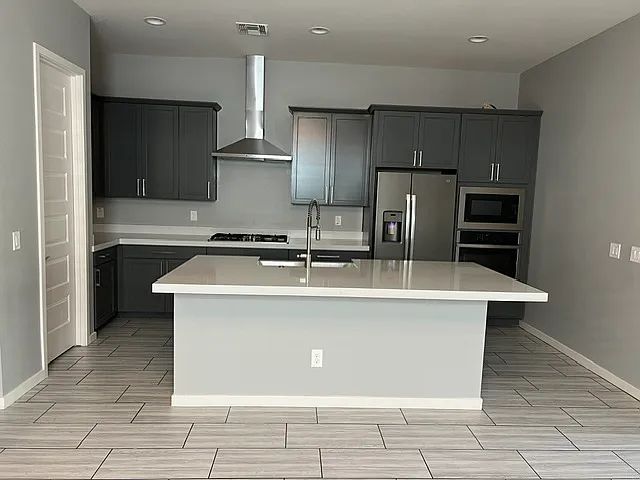 23061 E Mayberry Rd — Photo 5