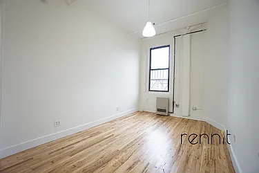 Rented by Rennit Inc.