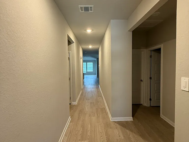 3059 Pike Dr — Photo 2
