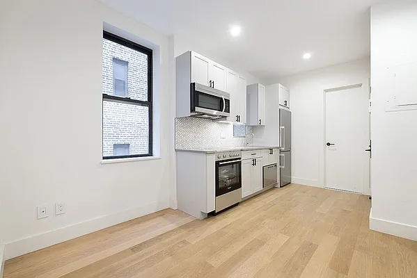 Rented by Abode Residential LLC | media 20