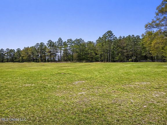 2nd image of /235ac Brushy Creek Rd