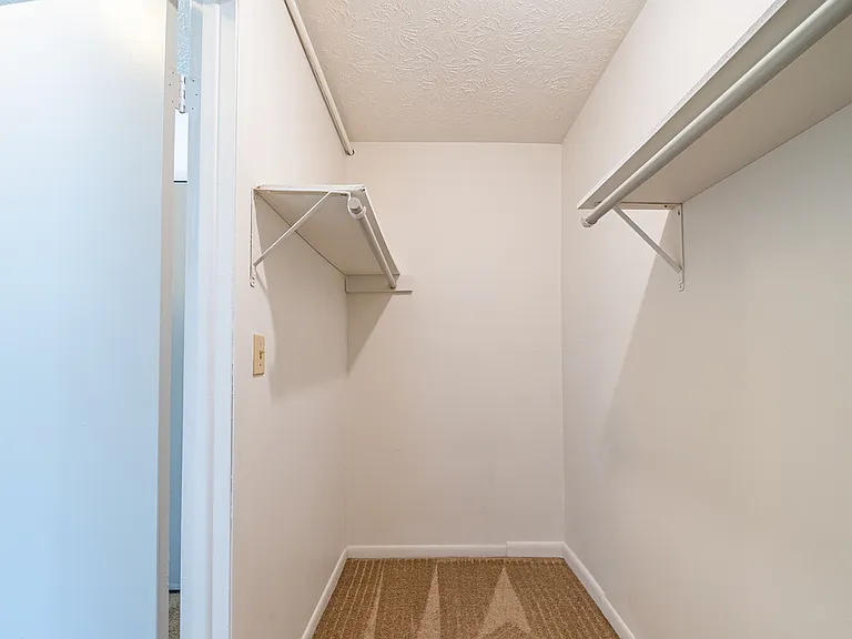 Viking Apartments and Townhomes — Photo 21
