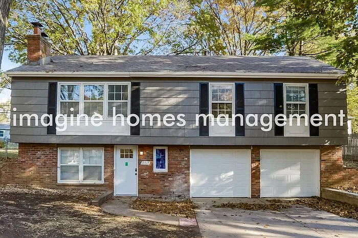 10010 W Moody Park Dr