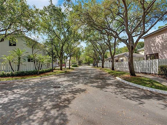 3rd image of 9829 NW 9th Ct