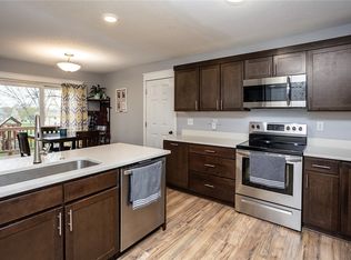 315 SW 50th St, Ankeny, IA 50023