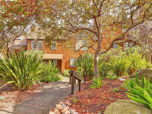 220 Bay Vista Cir, Sausalito, CA 94965