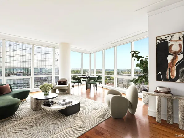 1 Renaissance Square #25G, White Plains, NY 10601