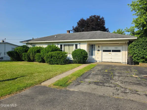 41 Lodge Street, Amsterdam, NY 12010