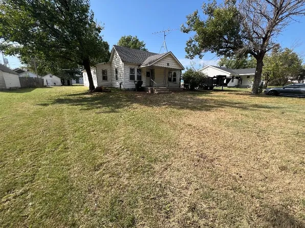 317 N Dresden St, Cunningham, KS 67035