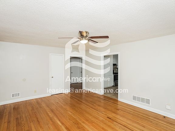 3-Living Room