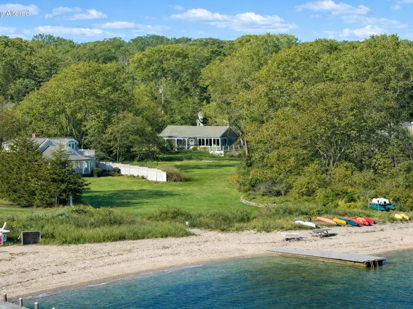 16 Frog Holw, Tisbury, MA 02568