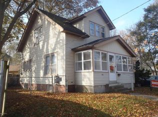 1221 Kalamazoo Ave SE, Grand Rapids, MI