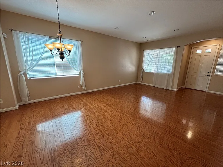 11010 Onslow Ct — Photo 2