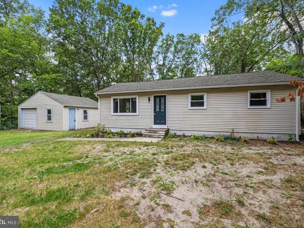 111 Linden Ter, Williamstown, NJ 08094